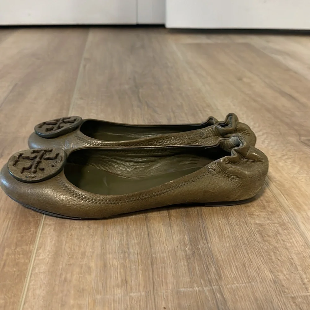 Tory Burch Reva green flats women’s size 8